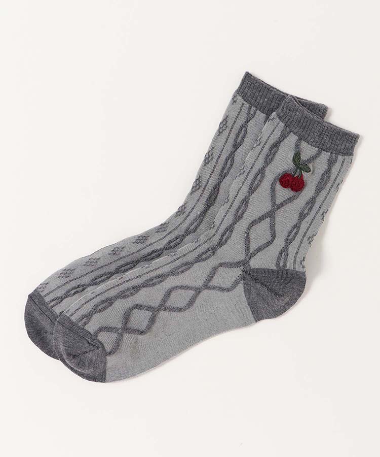 サガラ刺繍チェリーロークルーソックス