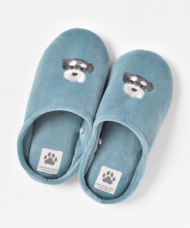 イヌ刺繍ルームシューズ