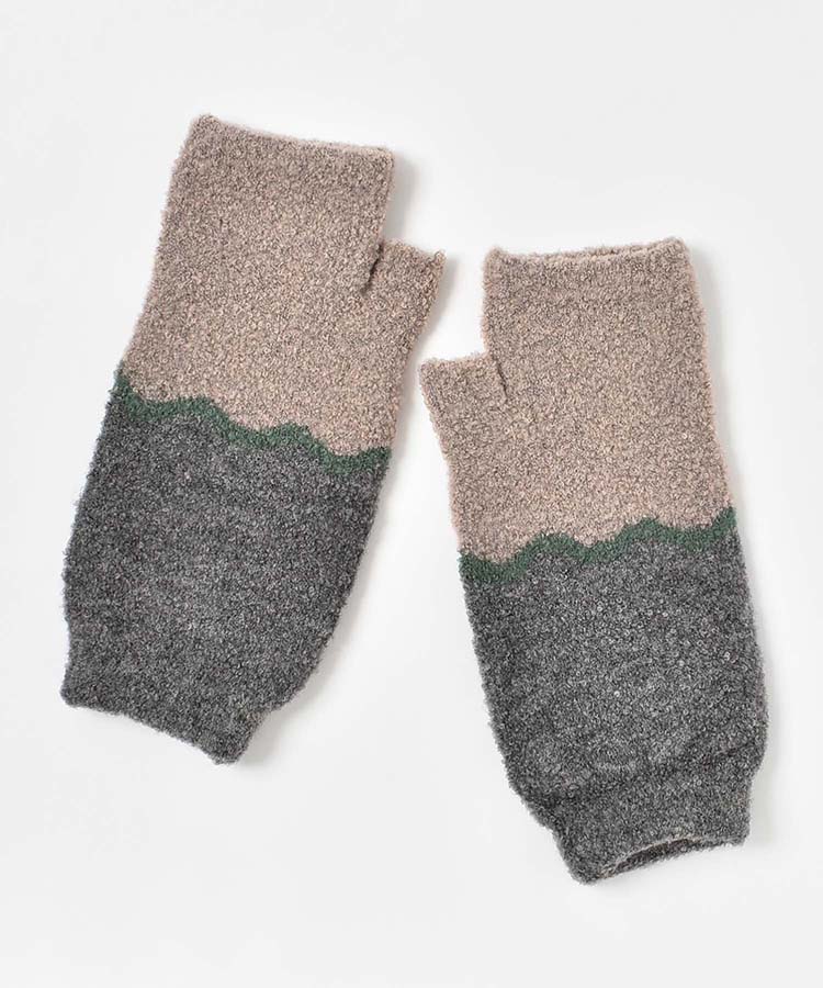 もこもこウェーブアームカバー