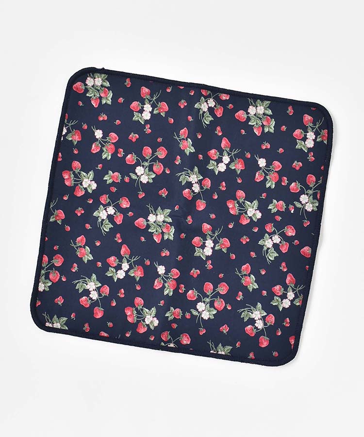 FUWAマイクロボアストロベリーハンカチ