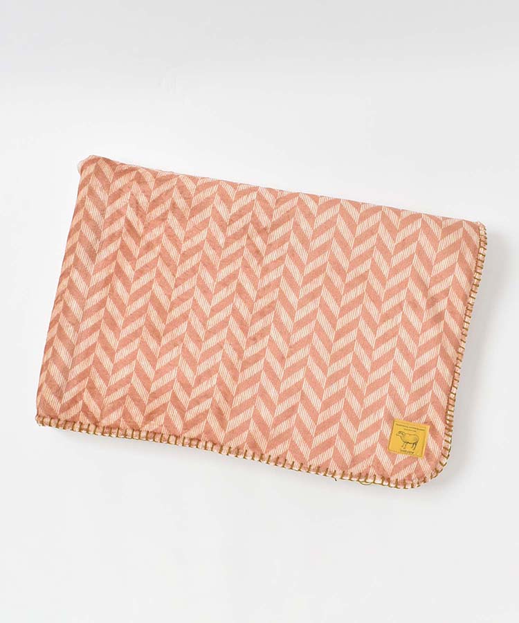 andsomeヘリンボーン柄ブランケット