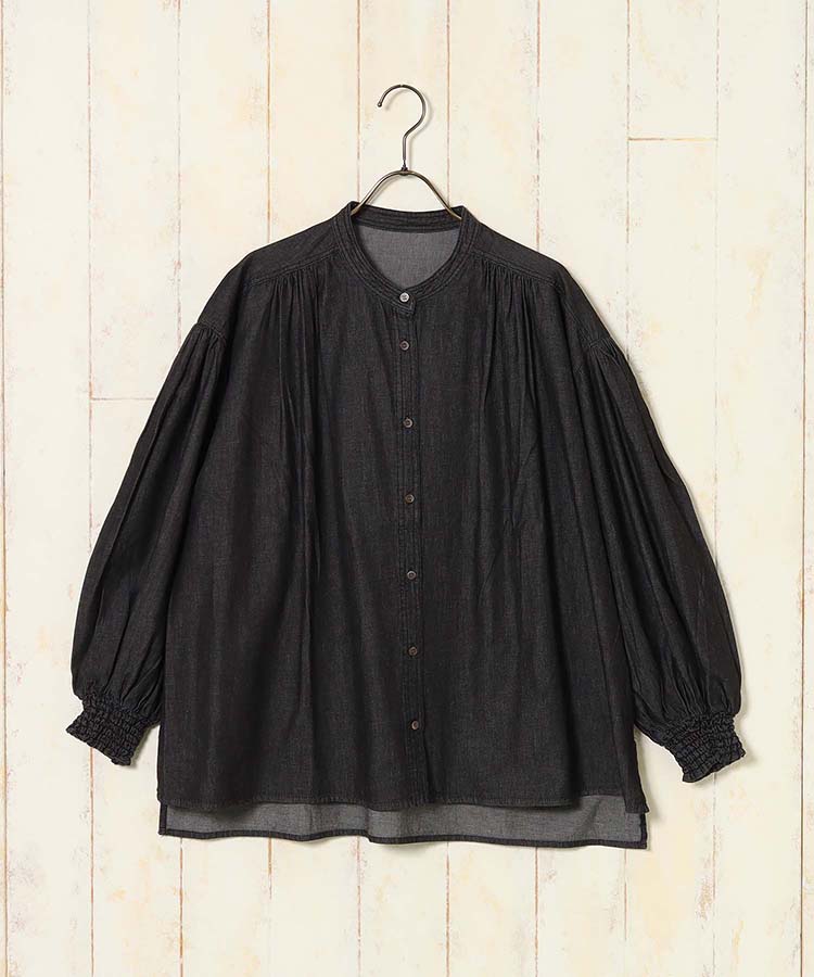 シャーリングデニムブラウス