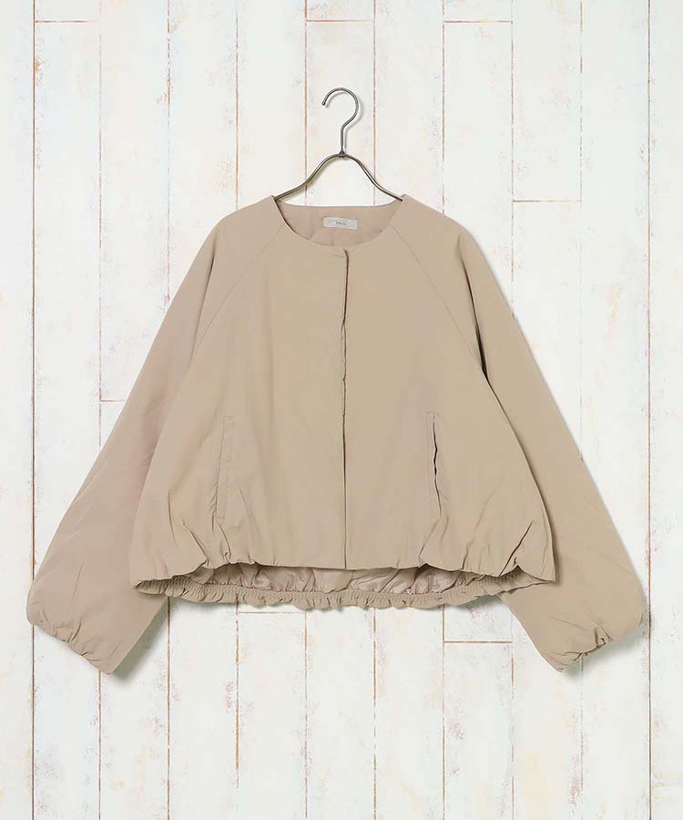 中綿ショートコート