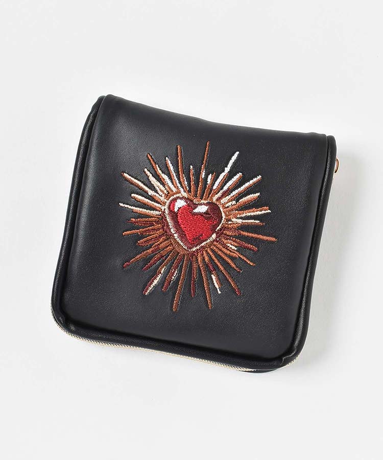 アミュレトワールアクセサリーポーチ