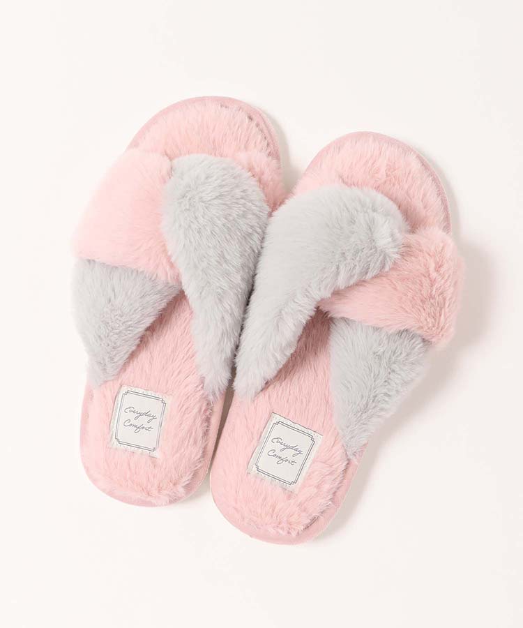 ファークロススリッパ