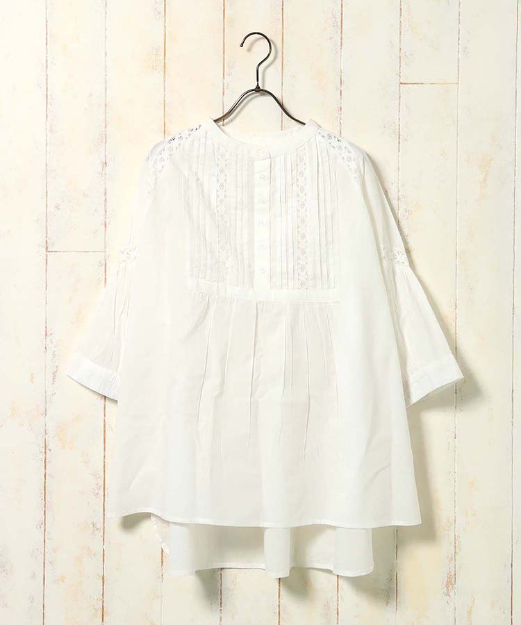 ピンタック後ろシャーリングシャツ