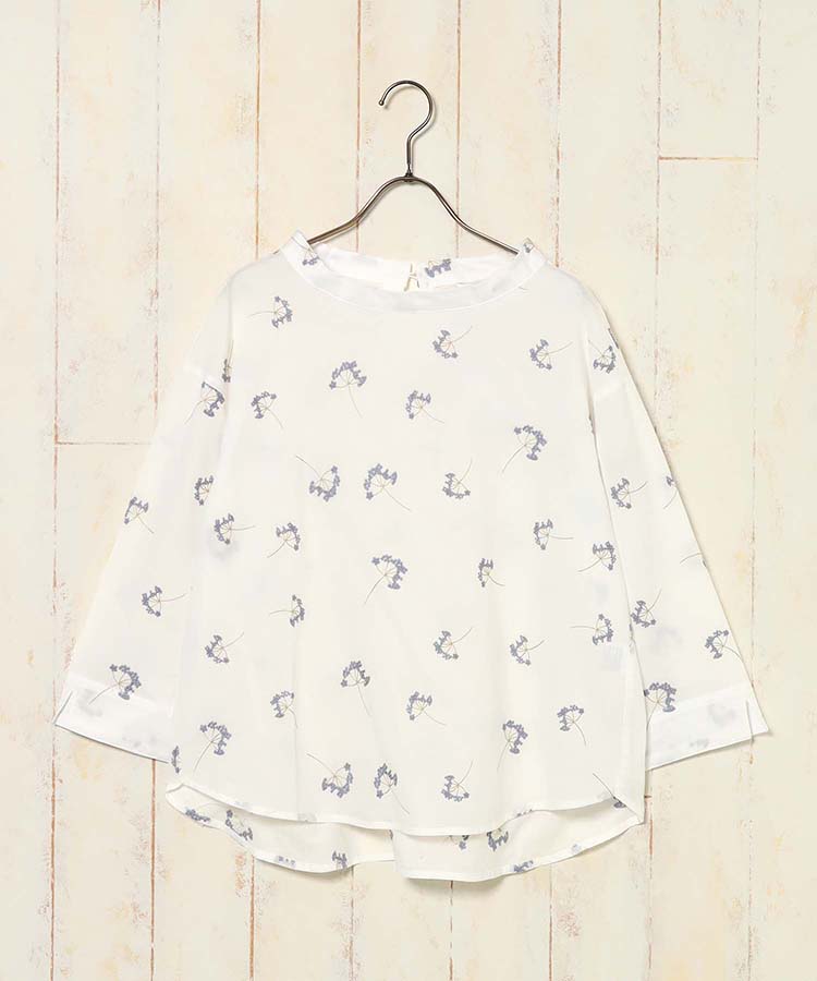 総刺繍ブラウス