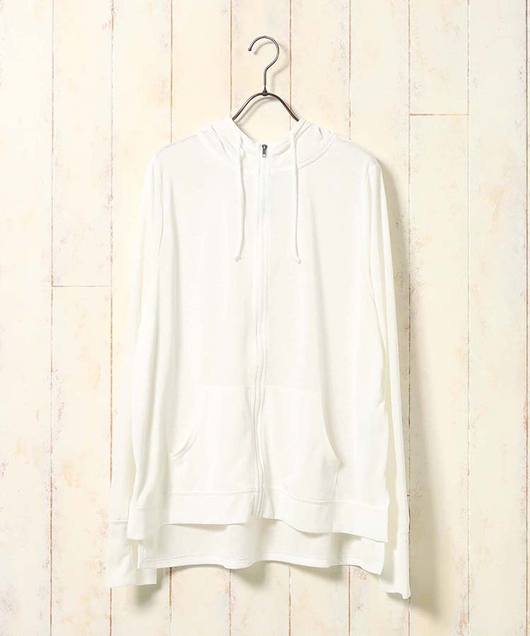 ジップパーカー