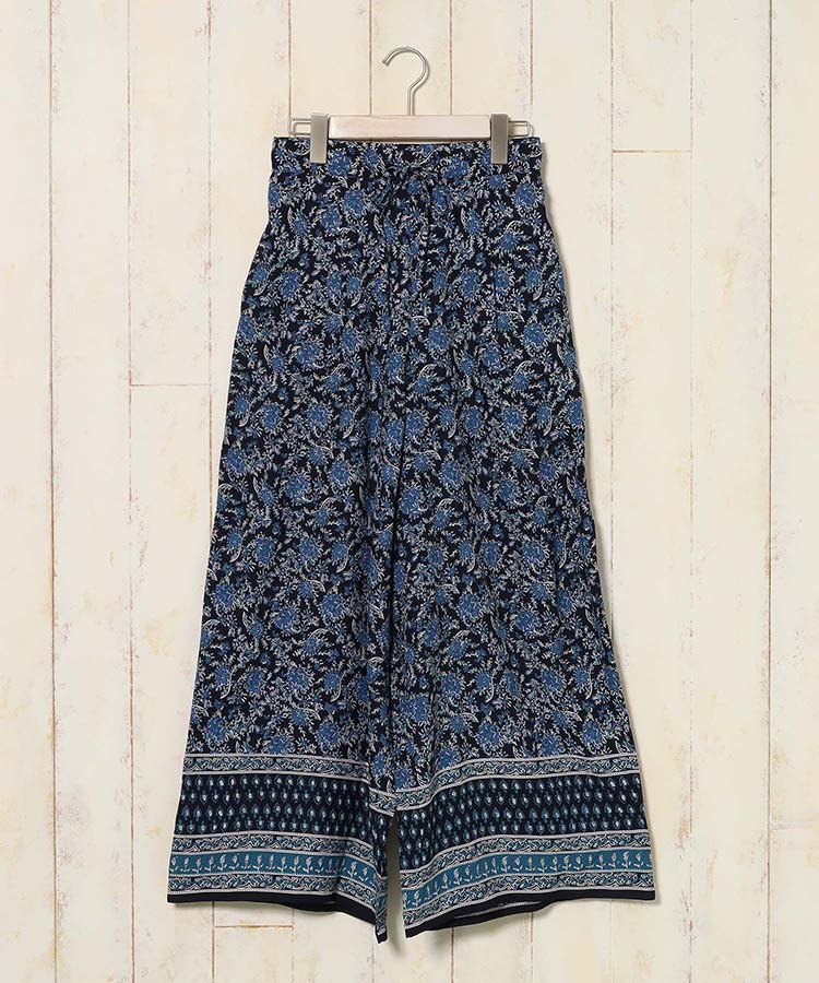 総柄プリントパンツ