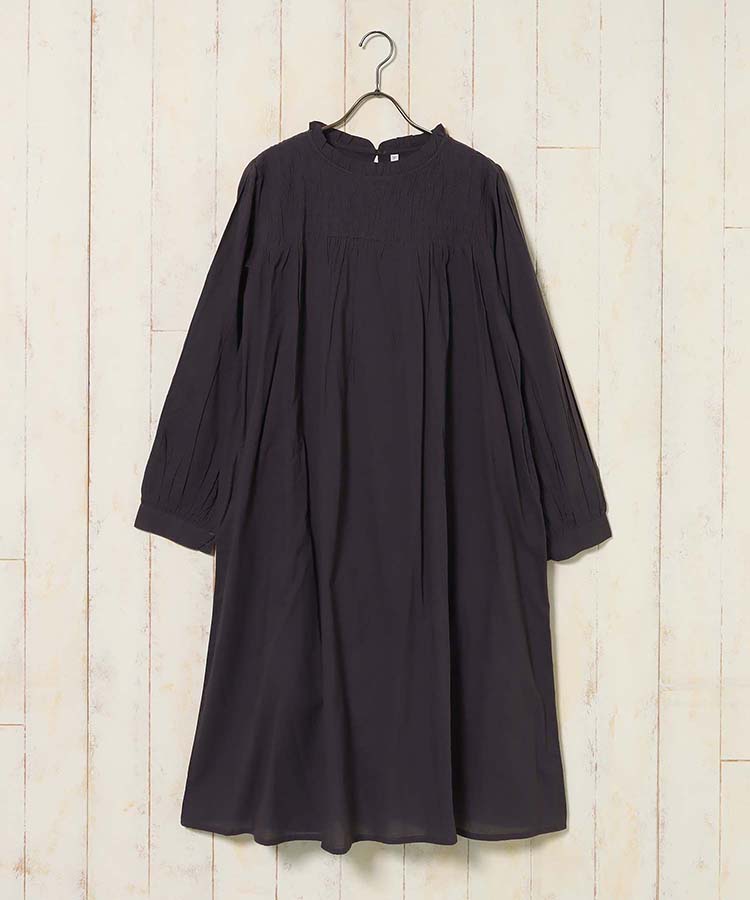 ロングスリーブシャーリングワンピース