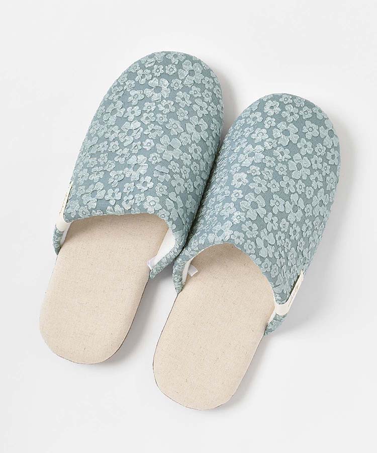 フラワー柄パフィースリッパ