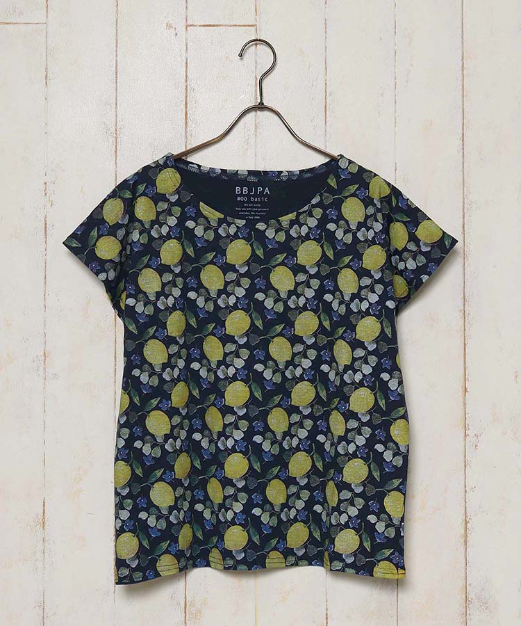 ≪SALE≫レモン総柄プリントＴシャツ