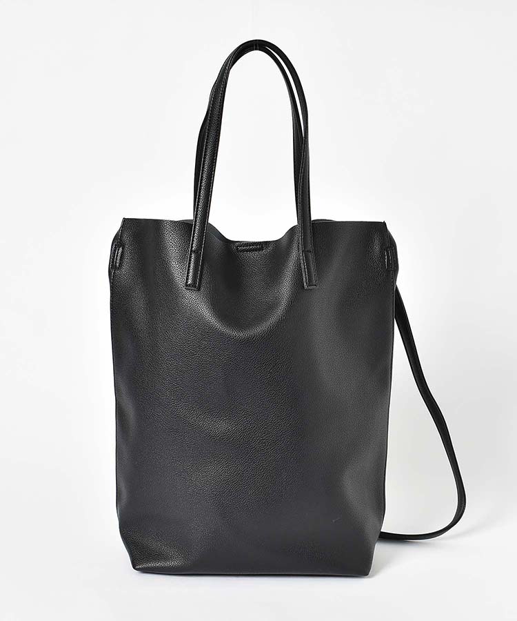 シンセティックレザーショルダーバッグ