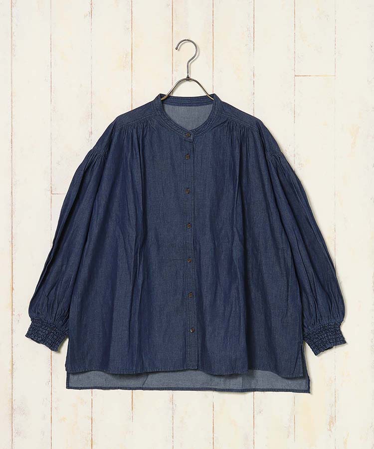 シャーリングデニムブラウス