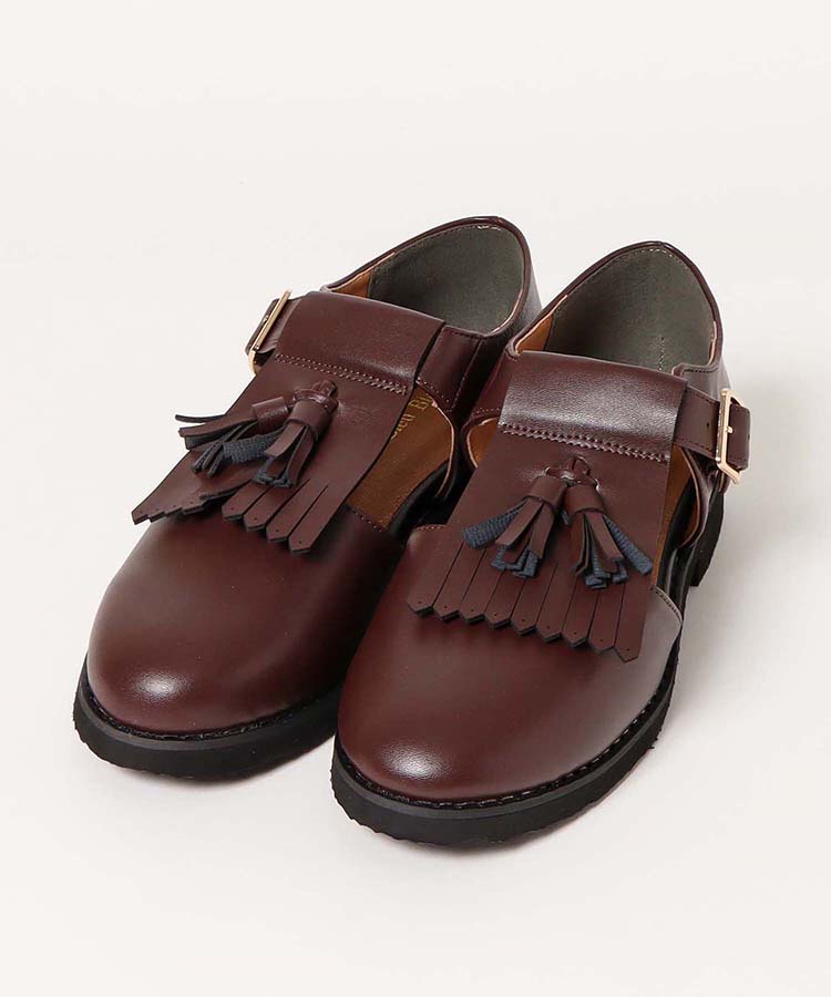 タッセル付きローファー