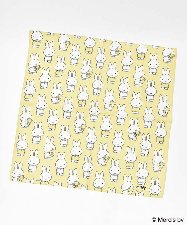 ミッフィーいろいろ総柄プリントハンカチ