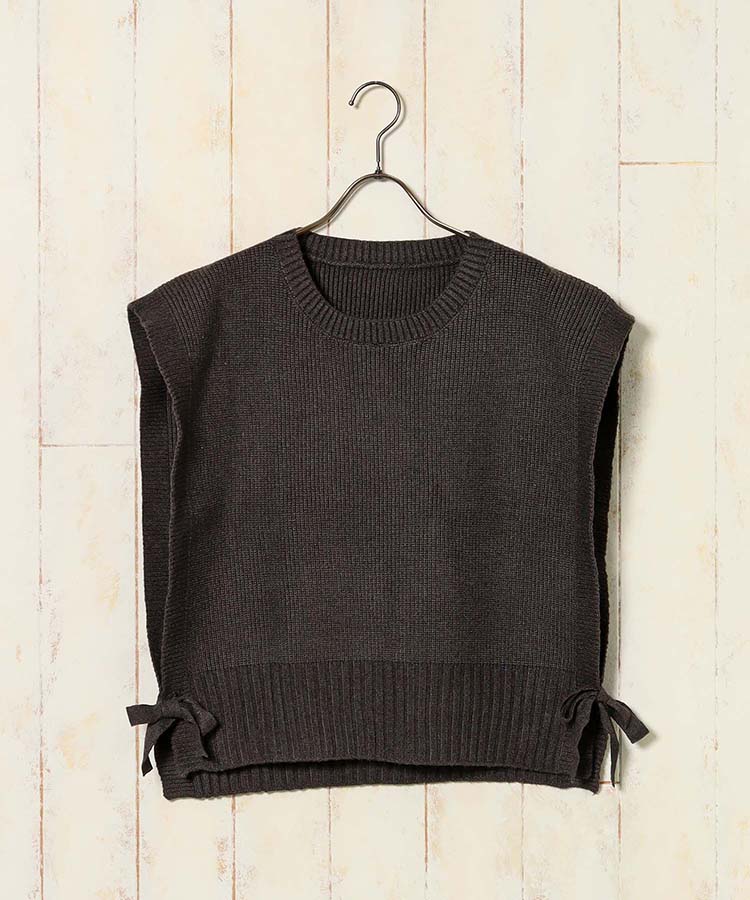 サイドリボンニットベスト