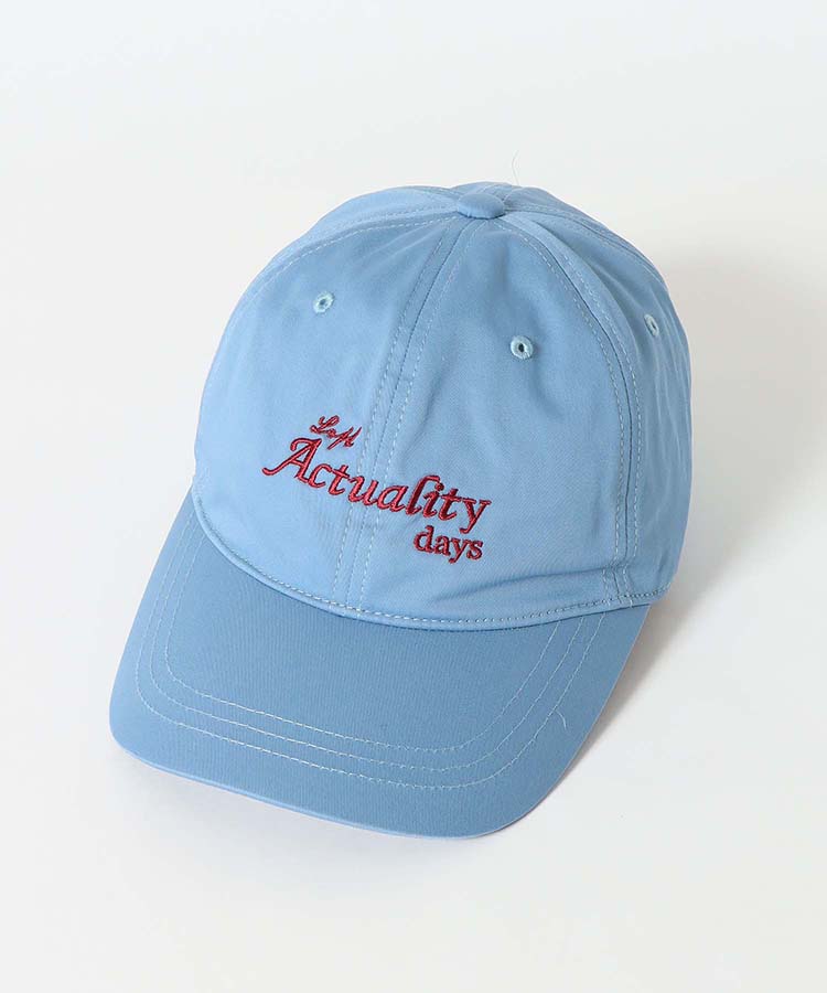 ロゴ刺繍キャップ