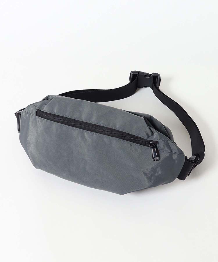 ボトル収納ショルダーボディバッグ