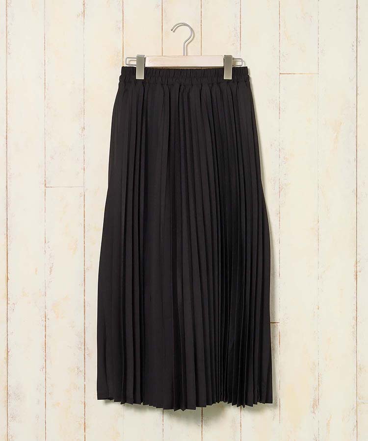 プリーツスカート