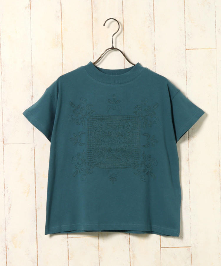 レース風刺繍Tシャツ