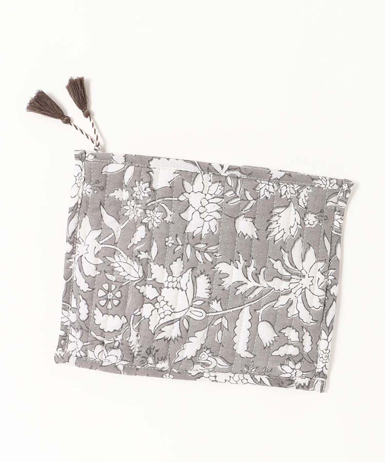 ≪SALE≫キルティングフラットポーチ