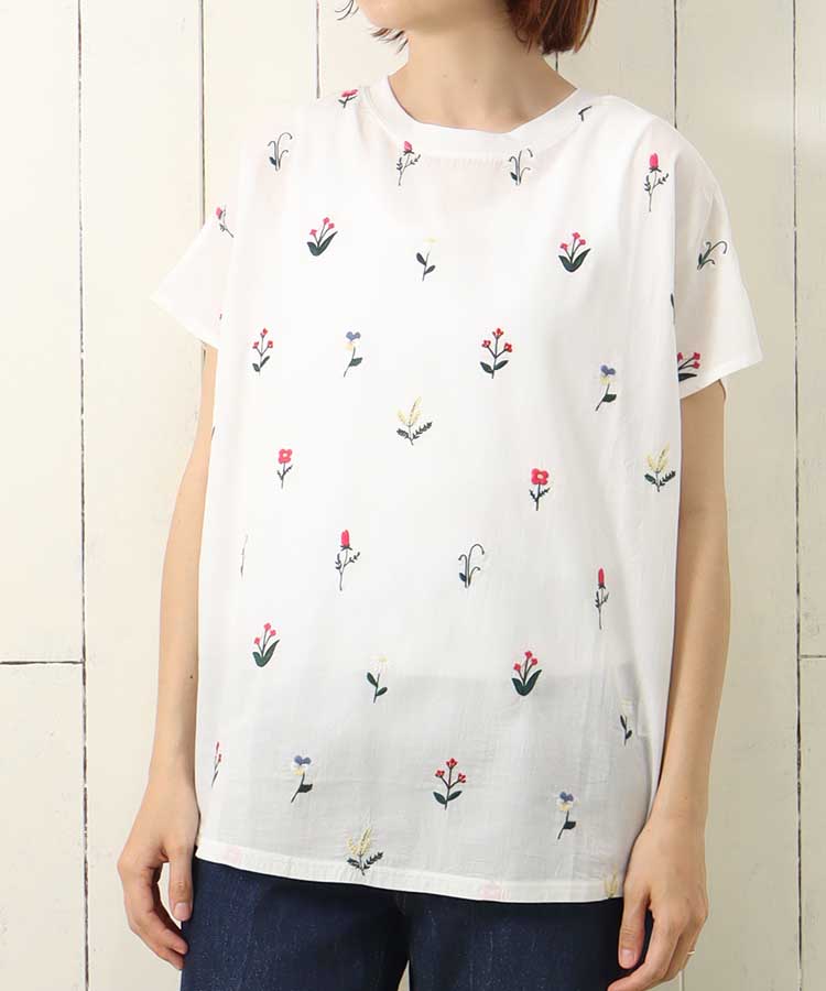 プチフラワー刺繍Tシャツ