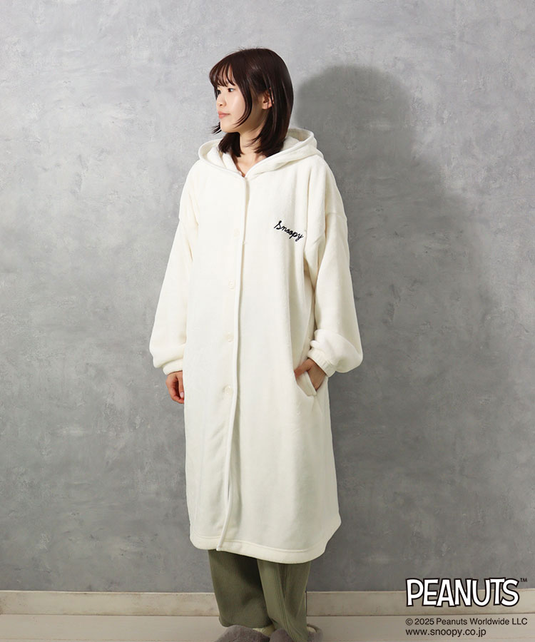 スヌーピーふわもこなりきりガウン
