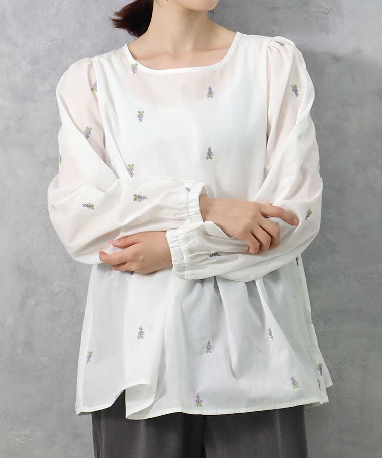 le petale刺繍ペプラムブラウス