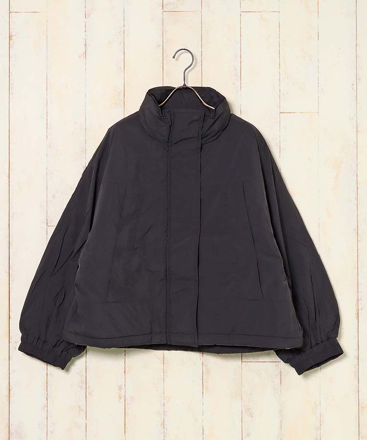 蓄熱中綿ボリュームショートブルゾン