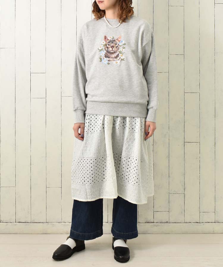 le petaleトラネコフラワー刺繍スウェット