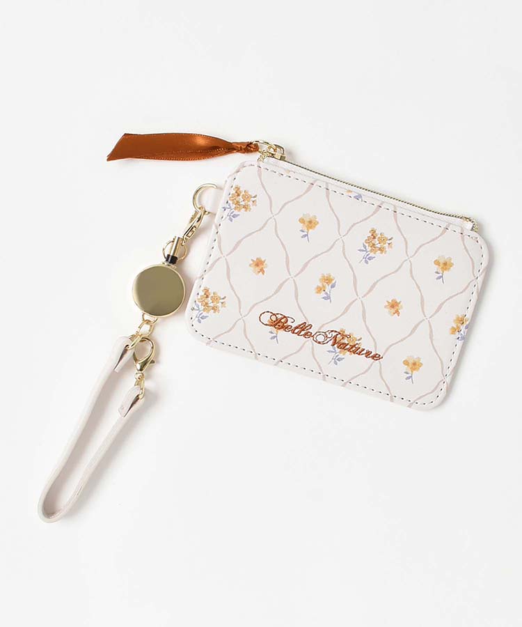 ベルナチュールパスケース