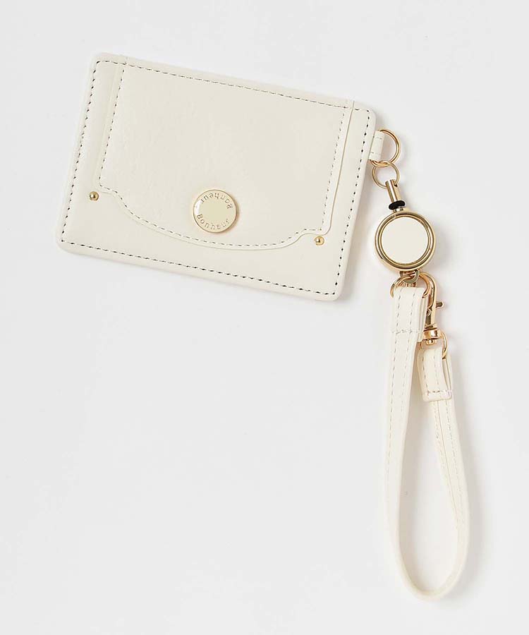 ボヌールパスケース