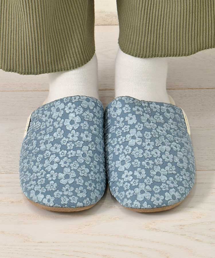 フラワー柄パフィースリッパ