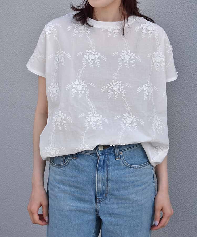 フラワー3D刺繍TシャツNO3