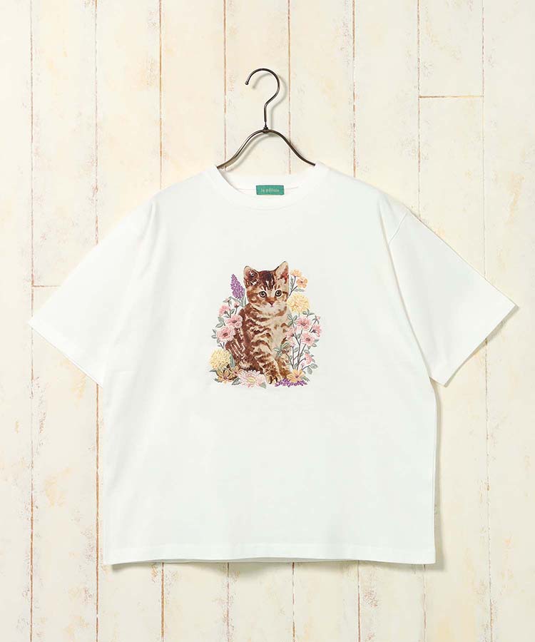 le petaleフラワー刺繍catTシャツ
