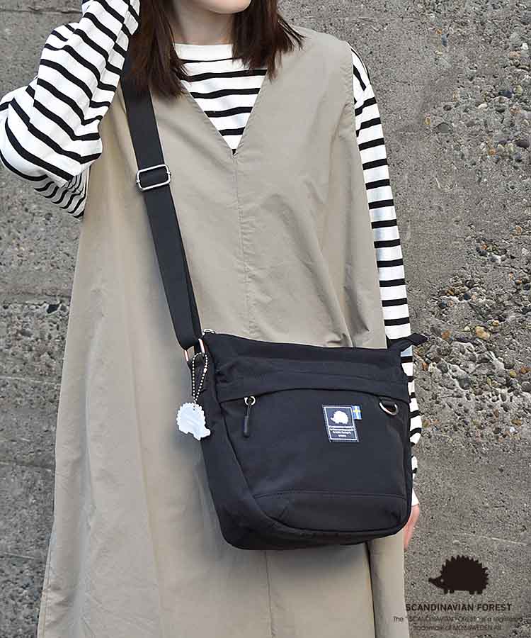 スカンジナビアンフォレスト アクティブショルダー