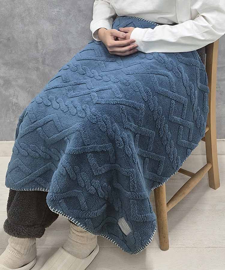 アラン編み風ボア3wayひざ掛け