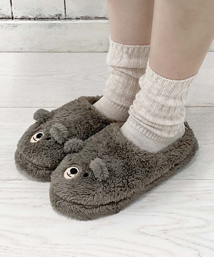 くまルームシューズ