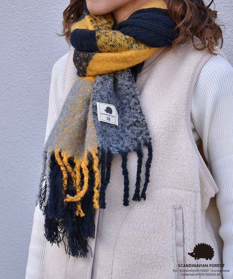 スカンジナビアンフォレスト  チェックニットストール