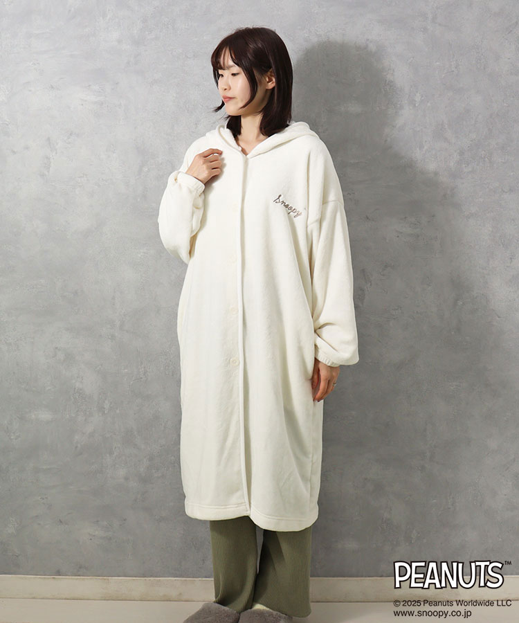 スヌーピーふわもこなりきりガウン