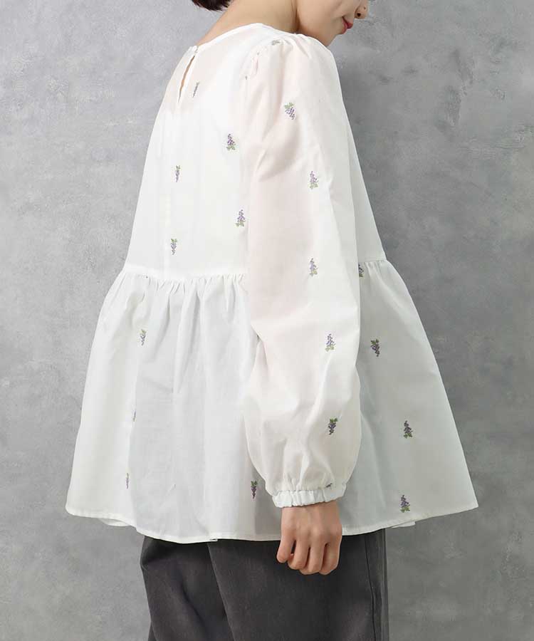 le petale刺繍ペプラムブラウス