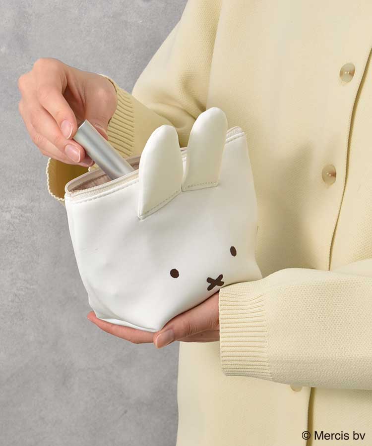 BRUNA FACEボンディング台形ポーチ