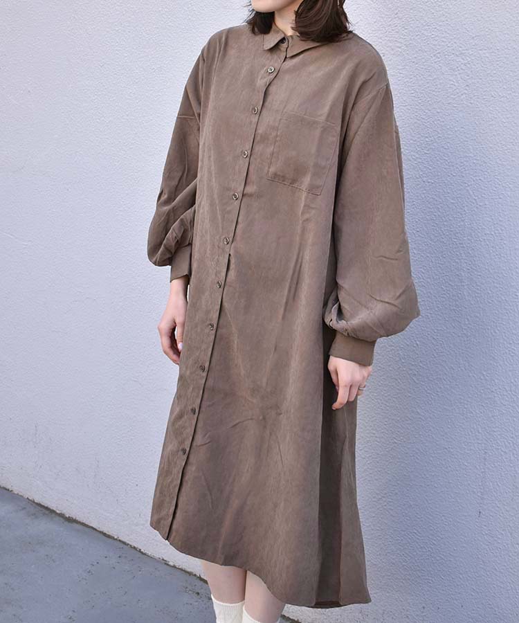 ピーチ起毛袖ボリュームシャツワンピース