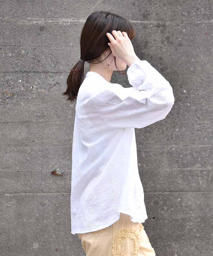 シフリー刺繍ブラウス