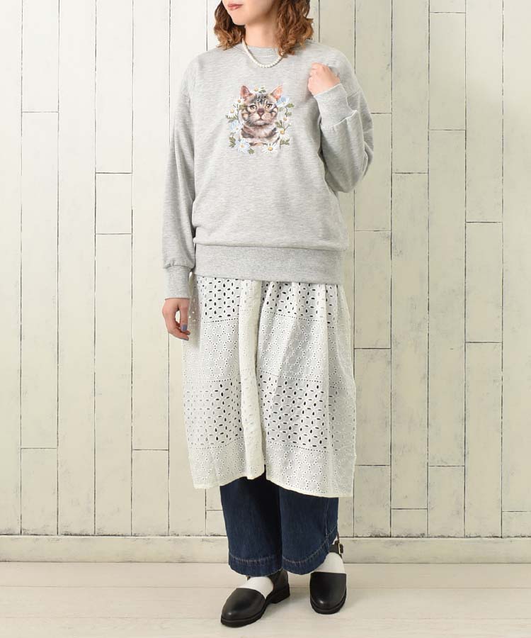 le petaleトラネコフラワー刺繍スウェット