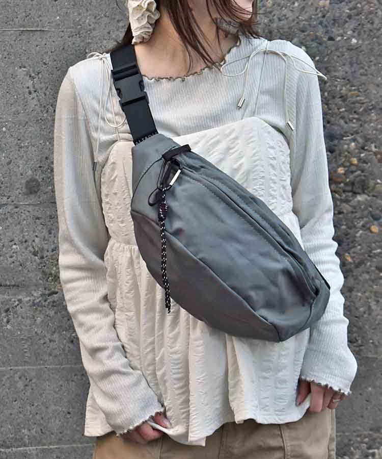 ティムボディバッグ