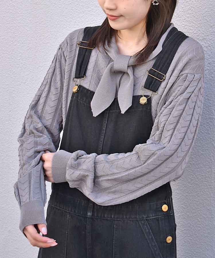 透かし編みニットタイ付きカーディガン