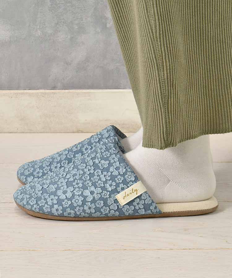 フラワー柄パフィースリッパ