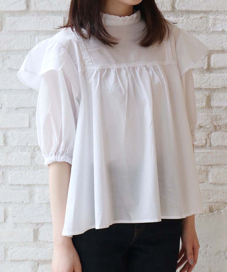 ≪OUTLET≫フリル付ブラウス